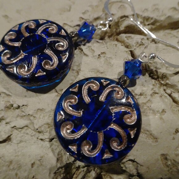 Handmade coin-style earrings from Czech components in three stylish colors - Picture 6 of 9